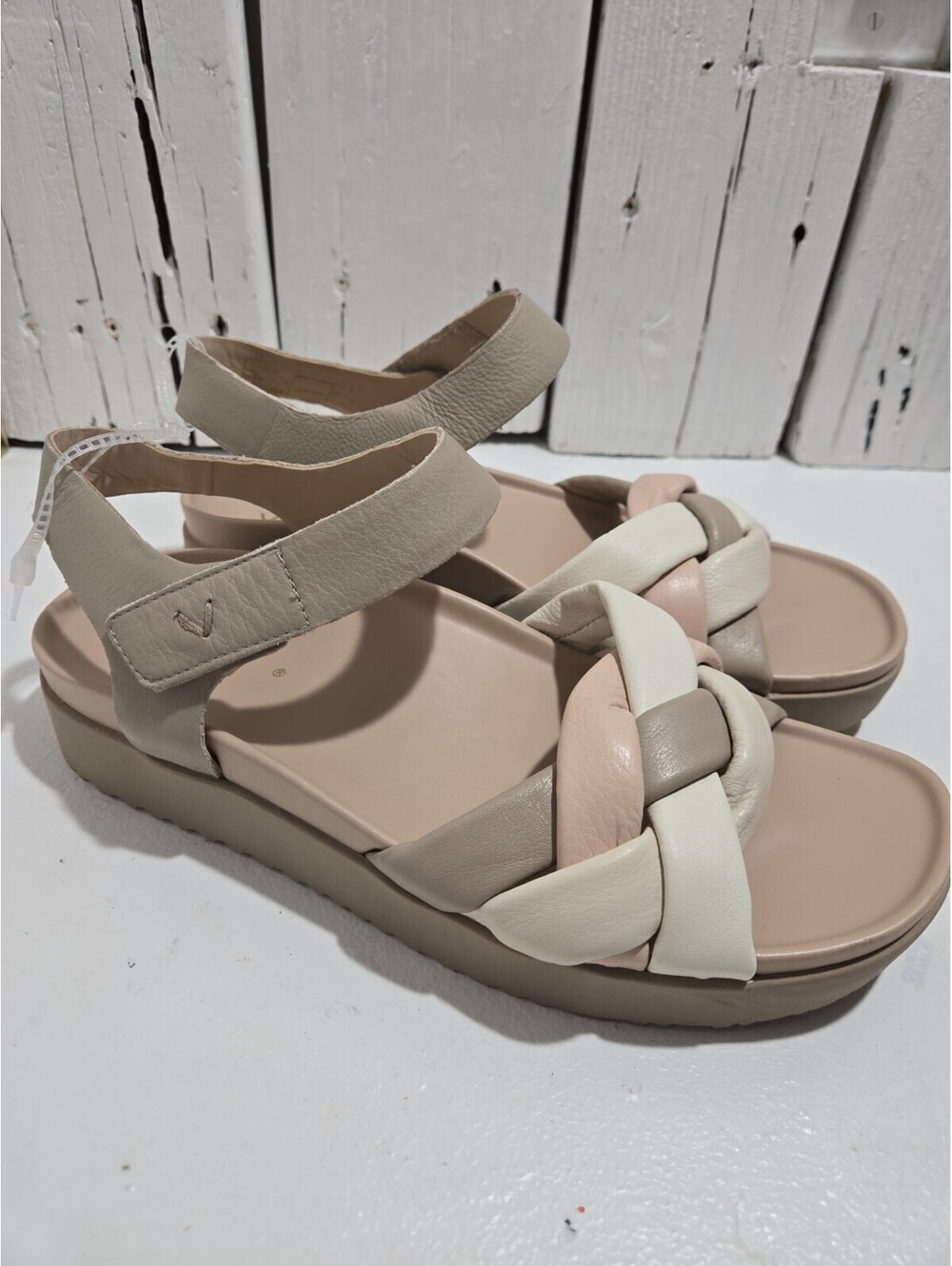 Vionic Rosa Stappy Sandals Covblestone Multi Platform 8.5 New Box38